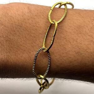 Gold Oval Link Bracelet